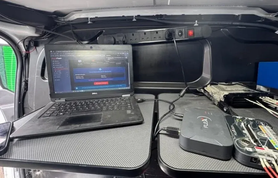 ByteFlash tuning software and FLEX hardware reading an ECU on the bench