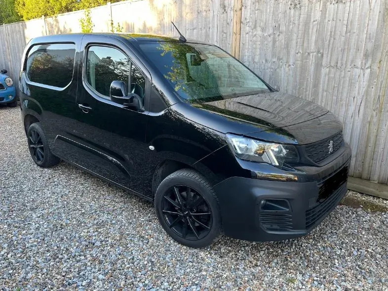 Tomo Google review, vehicle worked on by Pearls Tuning in Kent