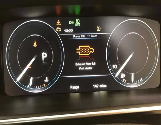 DPF warning light on dashboard